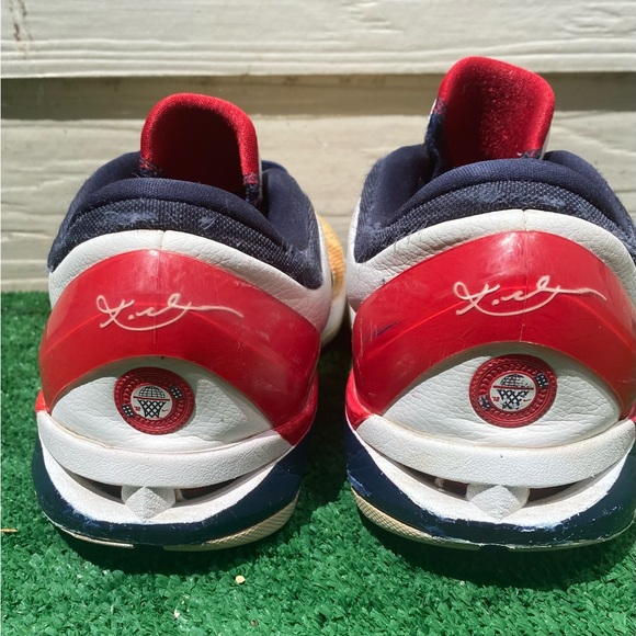 Kobe 10 and Kobe 7 - size 12.5 - Picture 9 of 15